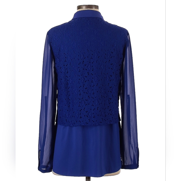 T Tahari Indigo Sheer Floral Embroidered Long Sleeve Button Up Top Size Medium - Picture 10 of 10